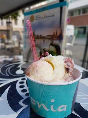Eiscafé Sinfonia