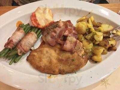 Restaurant & Bar Hexagon