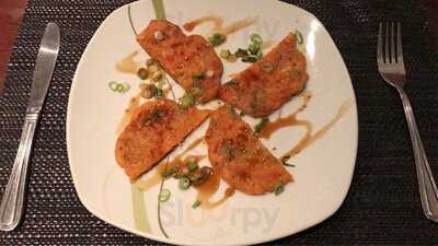 Kumsujung Sushi & Korean Food