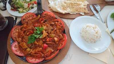 Diwan Ocakbasi Türkisches Restaurant