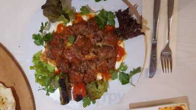 Diwan Ocakbasi Türkisches Restaurant