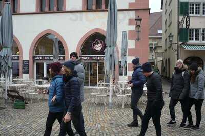 Café Kornhaus At Münsterplatz