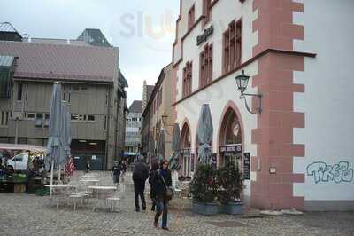 Café Kornhaus At Münsterplatz