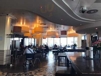 Dinea Restaurant & Café