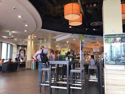 Dinea Restaurant & Café