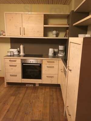 Gretchens Restaurant & Cafe