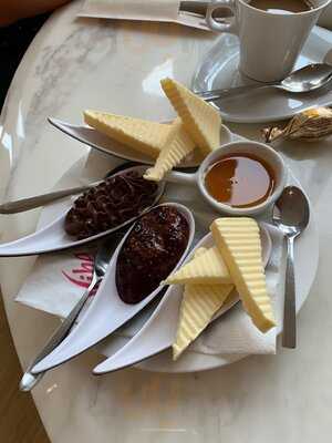 Viba Erlebnis-confiserie & Café