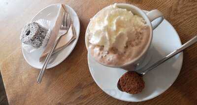 Müllers Café - Bistro - Kneipe