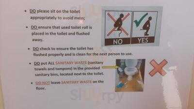 Eiscafe Lazzarin Am Munsterplatz