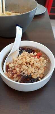 Dongwu Chinese Kitchen