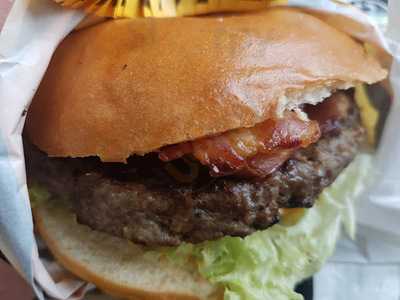 Burger Biene Nettedrom