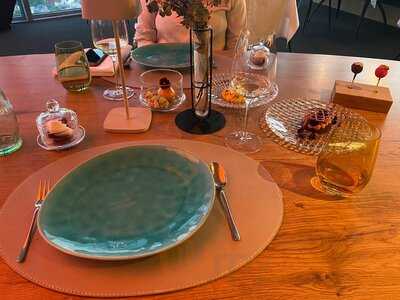 Scala - Turm Restaurant Im Intershoptower