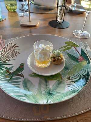 Scala - Turm Restaurant Im Intershoptower