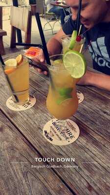 Jam's Grill House & American Bar