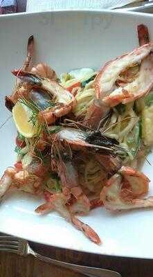 Hiddenseer Hafenkneipe