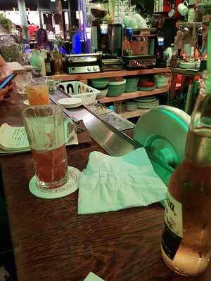 Chapmans Surf & Beach Bar