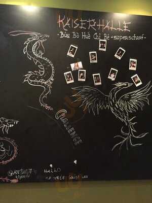 Restaurant Ngoc Tan Tai Chi Bay