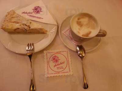 Cafe Bistro Leonardo