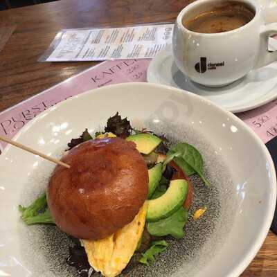 Weber Restaurant – Grill & Wok