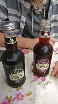 Upper Crust Cafe Tearoom