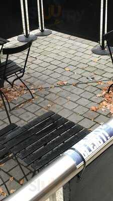 Fiddlers Green Irish Pub 