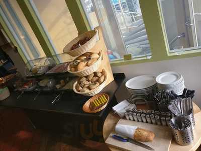 Cafe Bistro Bowling Papageno