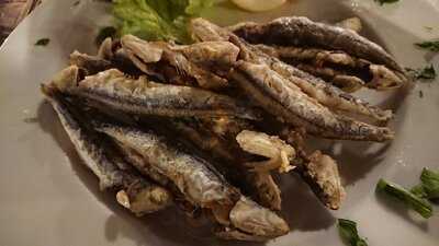 Ouzeri - Die Griechische Botschaft