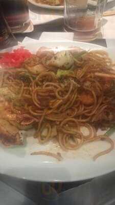 Naniwa Noodles & Soups