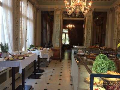 Cafe Villa Clementine