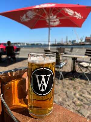 Hafenkneipe Zum Goldenen Anker