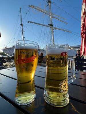 Hafenkneipe Zum Goldenen Anker