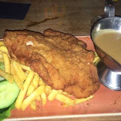 Charles Oxford - Burger & Beer