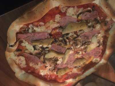 Trattoria Pizzeria 6611