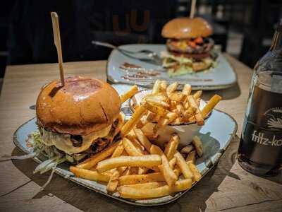 Tayibat Inh. Mohammad Allouch