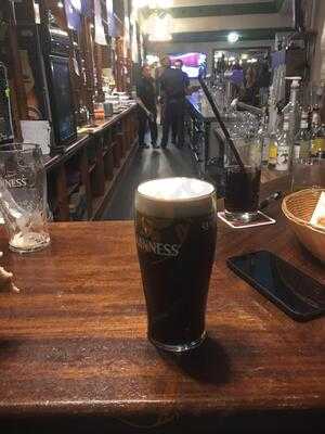 Biddy Early's Irish Pub