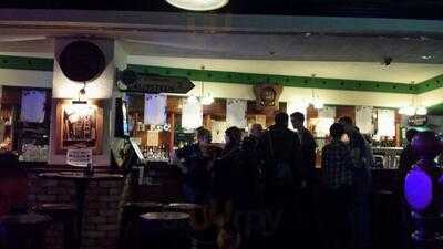 Biddy Early's Irish Pub