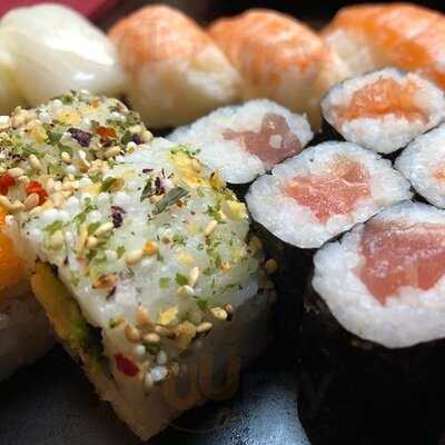 Okinii Sushi & Grill