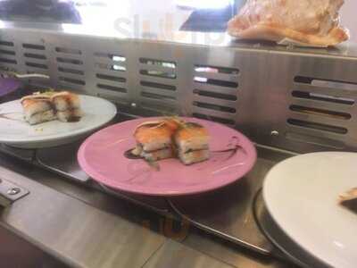 Mitoshi Running Sushi