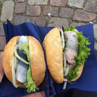 Fischkutter Flipper - Das Räucherschiff