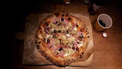 Pizzeria Teatro Gaststätte