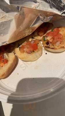 Pizzeria La Perla & Food Service