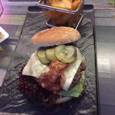 Cheers American Sportsbar & Grill