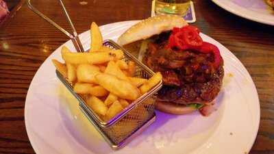 Cheers American Sportsbar & Grill