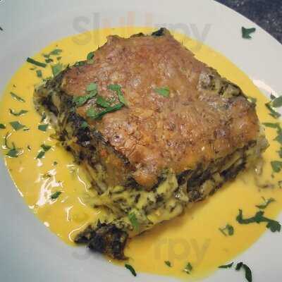 Café Bistro Mundial