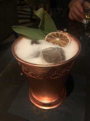 Bar & Smoking Lounge Im Breidenbacher Hof