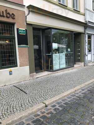 Lily's Waffel Bar & Café