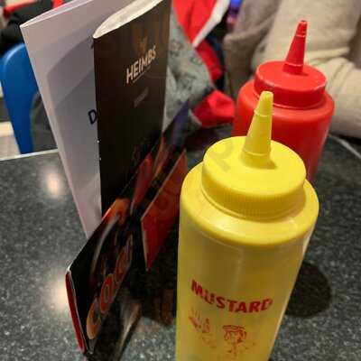 Jaroon's American Diner