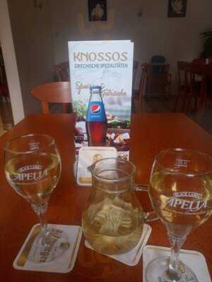 Knossos Grill