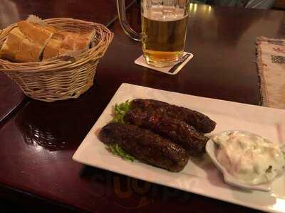 Rosalu Restaurant & Kneipe