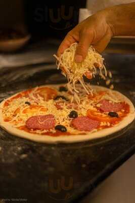 Mr. Pepperoni Kebap & Pizza